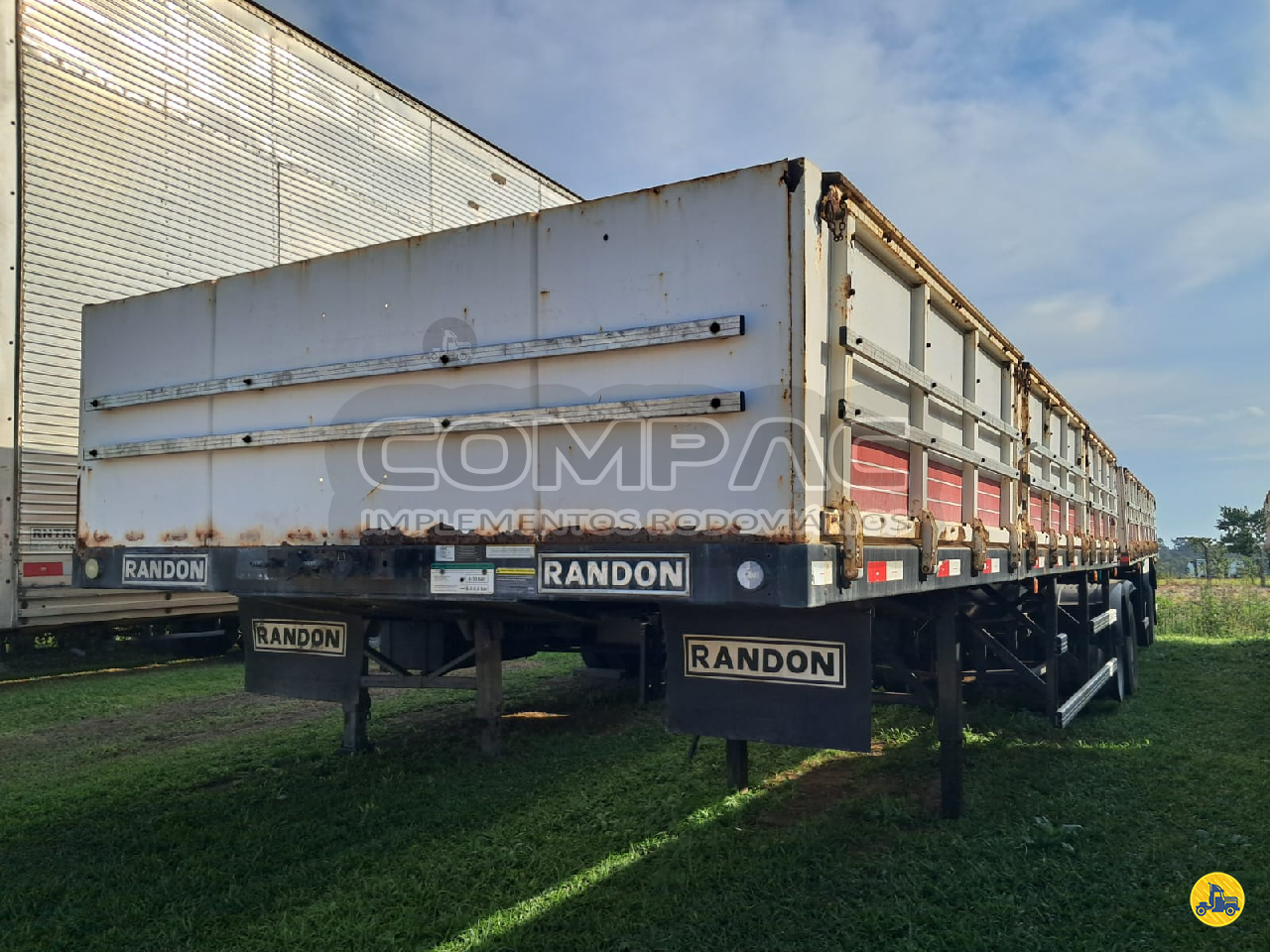CARRETA BITREM CARGA SECA Compac Implementos Rodoviários - Librelato ICARA SANTA CATARINA SC